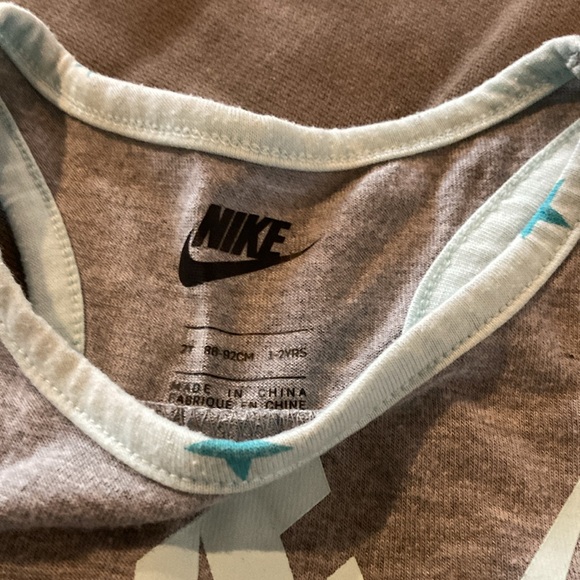 Nike 2T tank top. EUC - Picture 2 of 3